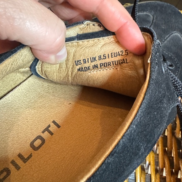 Piloti Shift Imported Driving Sneaker For Everyday Mens Sz 9 Black - Picture 9 of 10